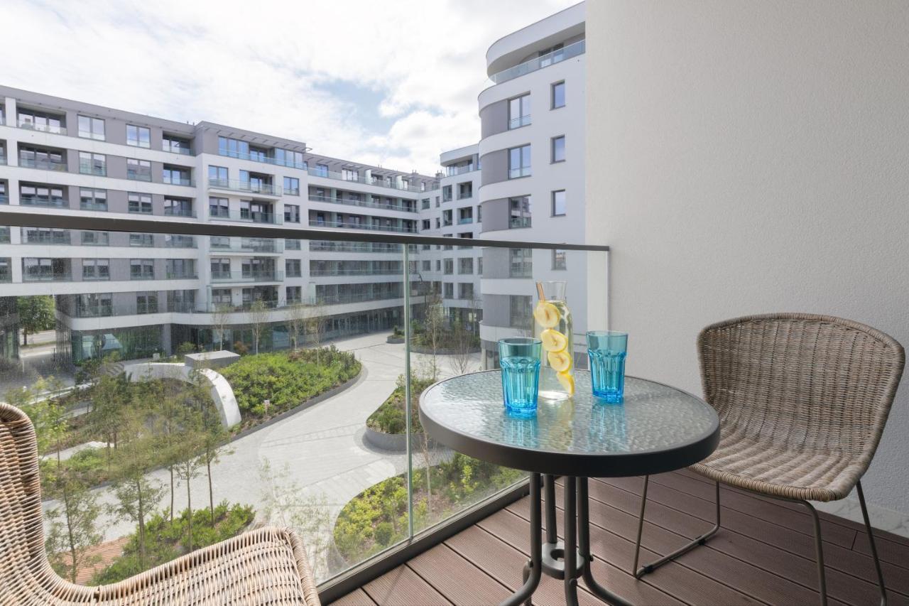 Plac Unii Apartment Gdynia By Noclegi Renters Bagian luar foto