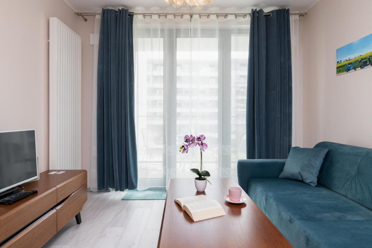 Plac Unii Apartment Gdynia By Noclegi Renters Bagian luar foto