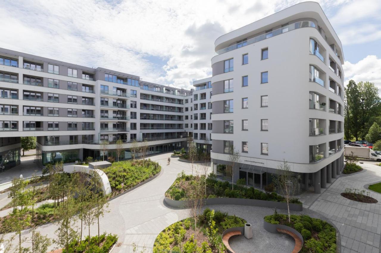 Plac Unii Apartment Gdynia By Noclegi Renters Bagian luar foto