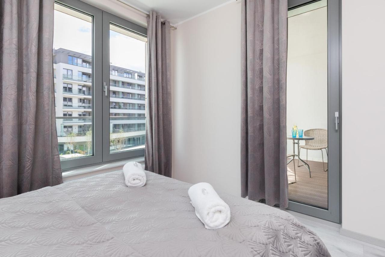 Plac Unii Apartment Gdynia By Noclegi Renters Bagian luar foto