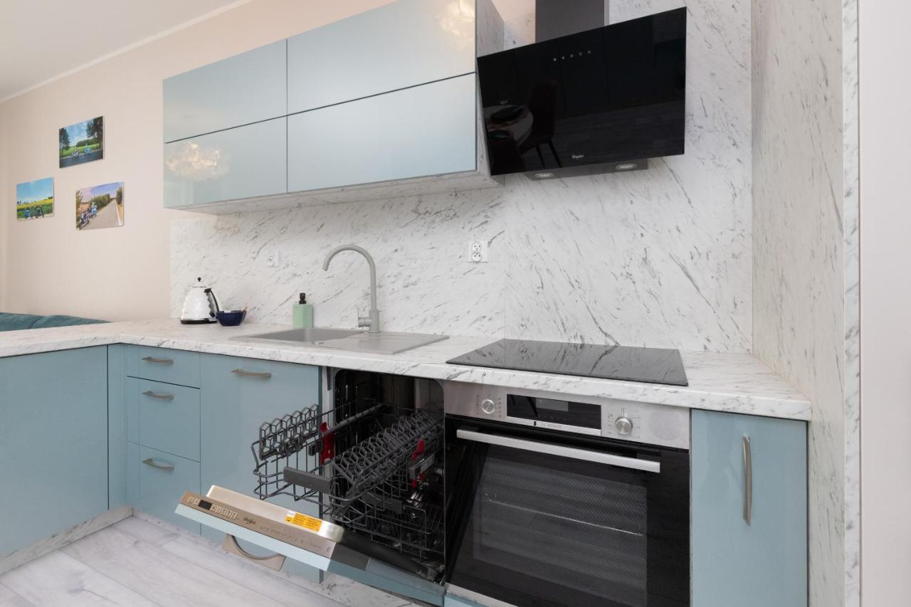 Plac Unii Apartment Gdynia By Noclegi Renters Bagian luar foto