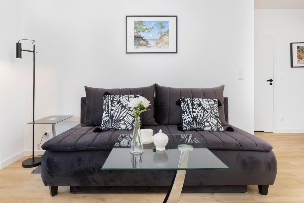 Plac Unii Apartment Gdynia By Noclegi Renters Bagian luar foto