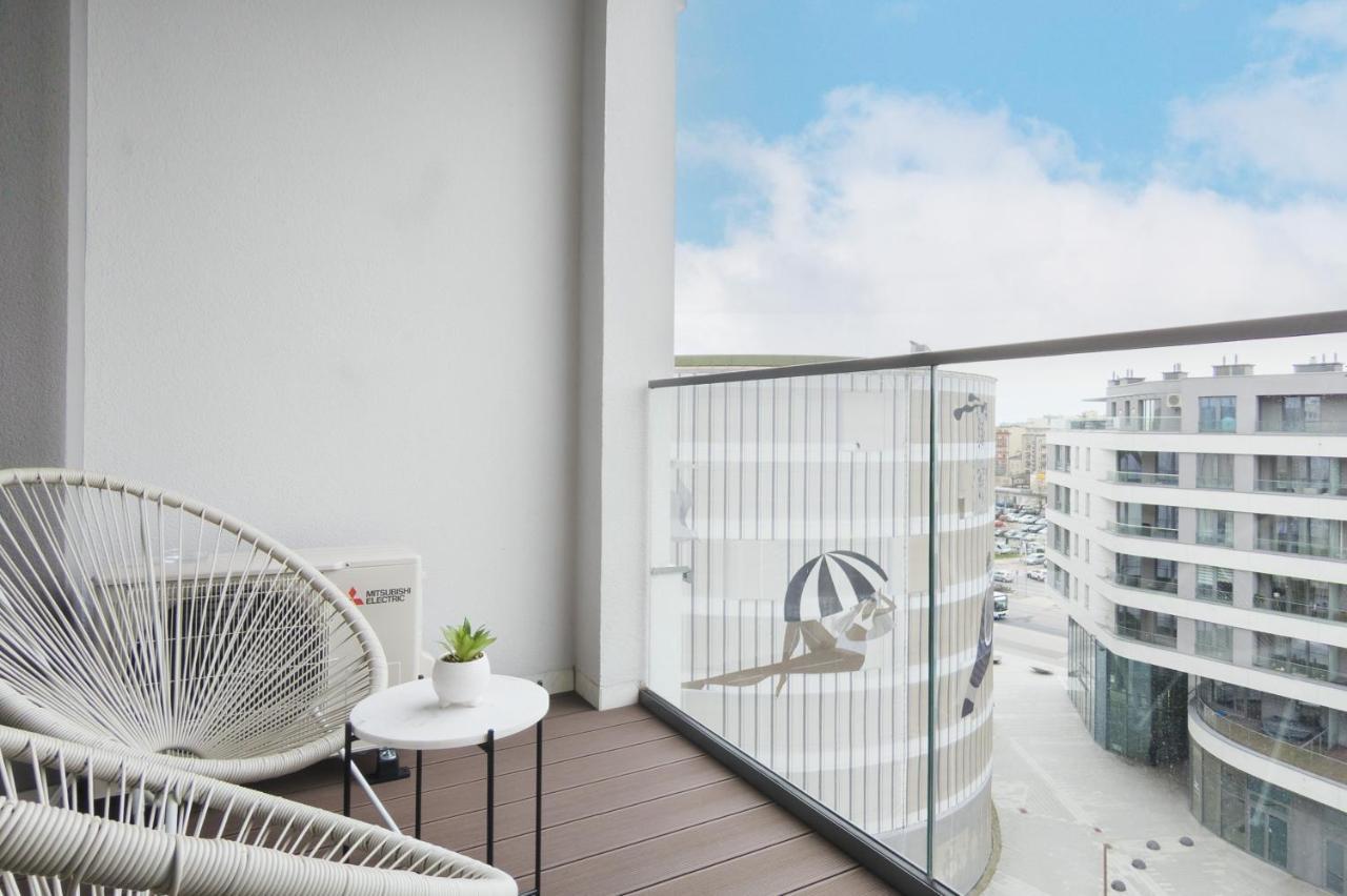 Plac Unii Apartment Gdynia By Noclegi Renters Bagian luar foto