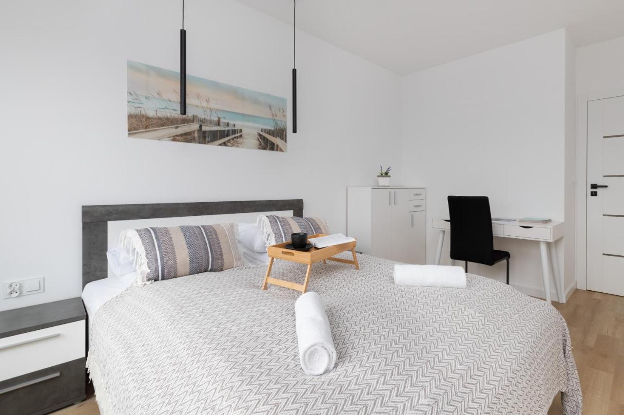 Plac Unii Apartment Gdynia By Noclegi Renters Bagian luar foto