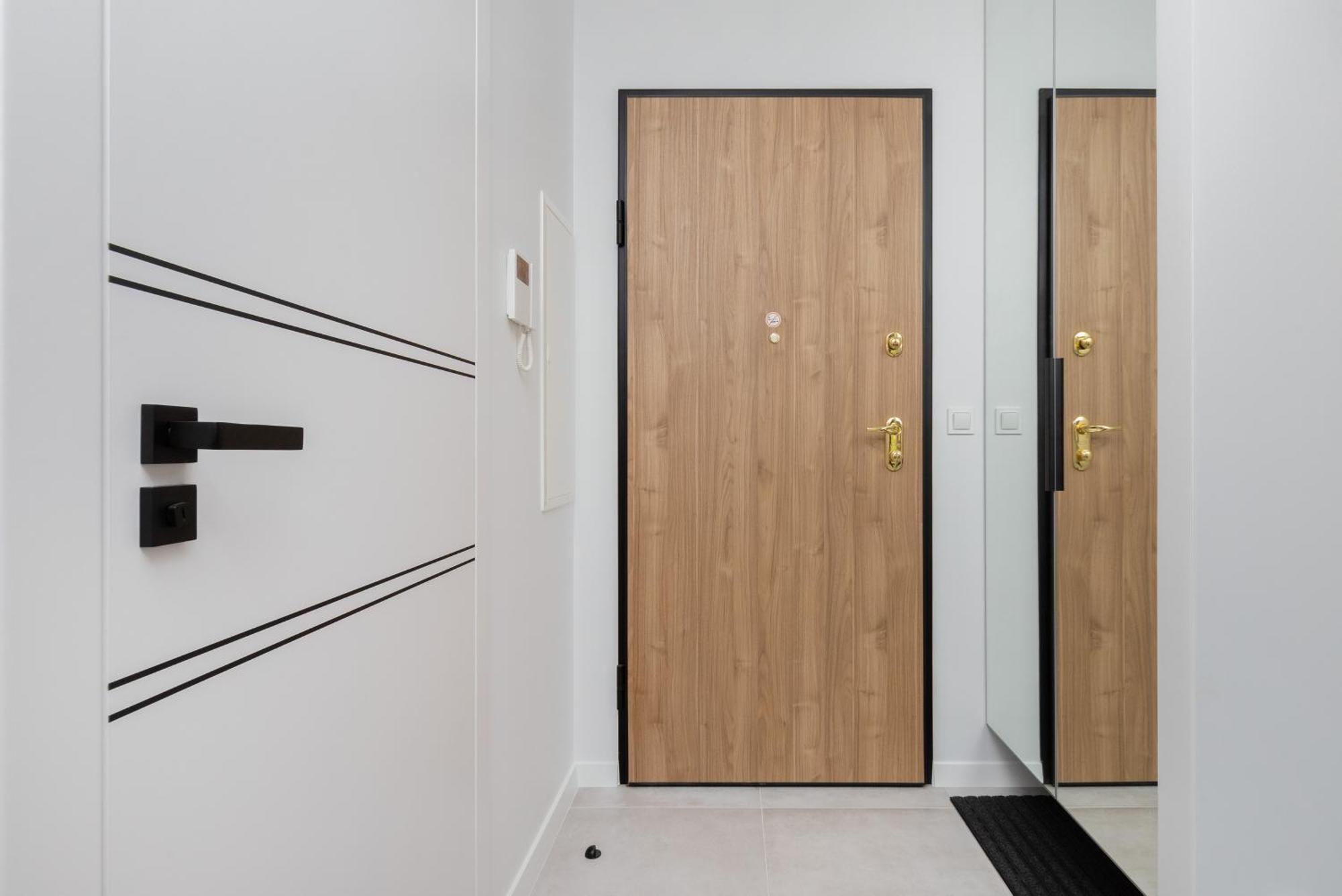 Plac Unii Apartment Gdynia By Noclegi Renters Bagian luar foto